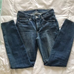 Gap size 29 regular curvy skinny jeans